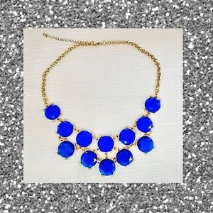 Beautifully deep blue, chunky stone necklace!